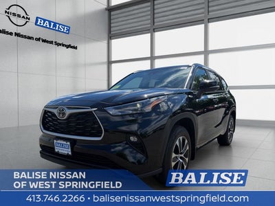 2025 Toyota Highlander XLE