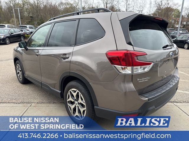 2022 Subaru Forester Premium