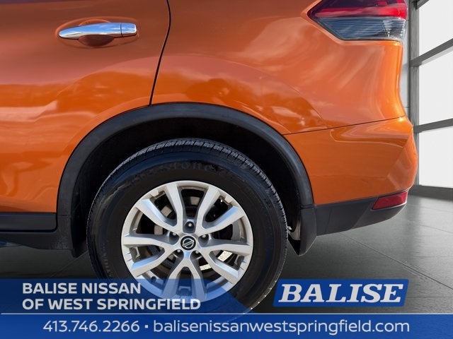 2020 Nissan Rogue SV