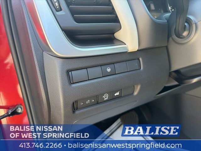 2026 Nissan Rogue Dark Armor
