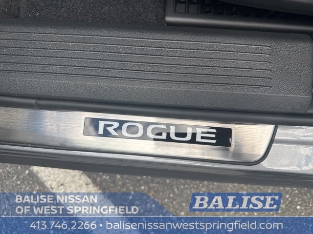 2025 Nissan Rogue SL