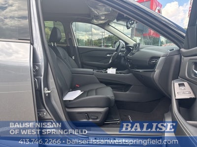 2025 Nissan Rogue SL