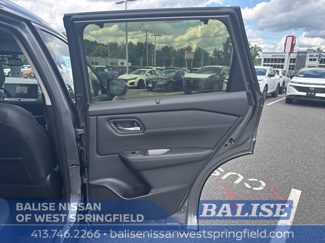 2025 Nissan Rogue SL