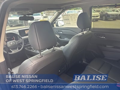 2025 Nissan Rogue SL