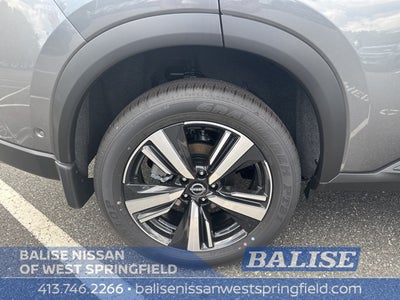 2025 Nissan Rogue SL