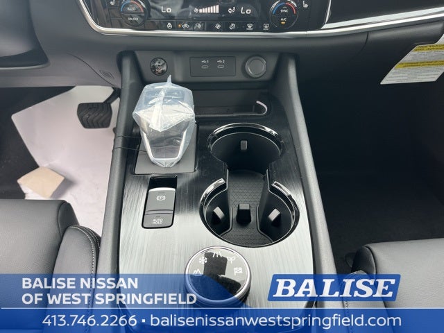 2025 Nissan Rogue SL