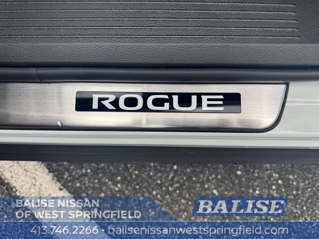 2025 Nissan Rogue SL