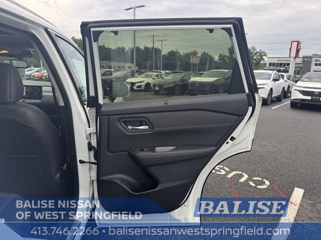 2025 Nissan Rogue SL