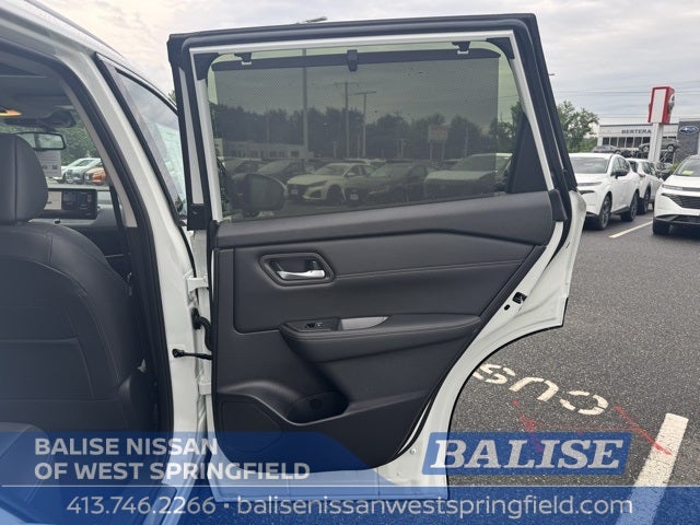 2025 Nissan Rogue SL