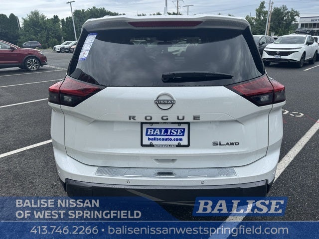 2025 Nissan Rogue SL