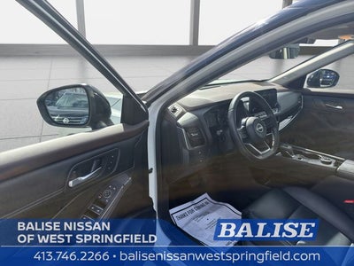 2023 Nissan Rogue SL Premium 2 Tone