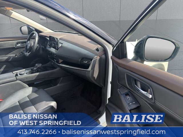 2023 Nissan Rogue SL Premium 2 Tone