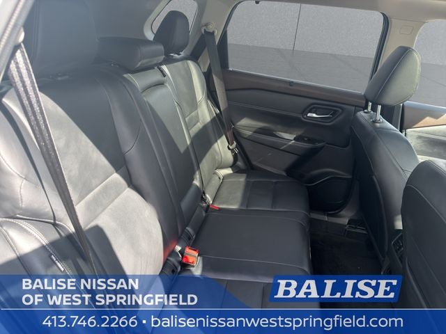 2023 Nissan Rogue SL Premium 2 Tone