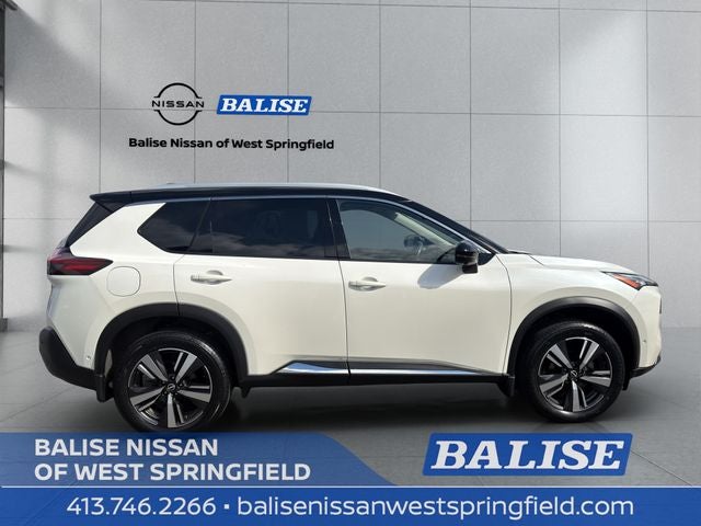 2023 Nissan Rogue SL Premium 2 Tone