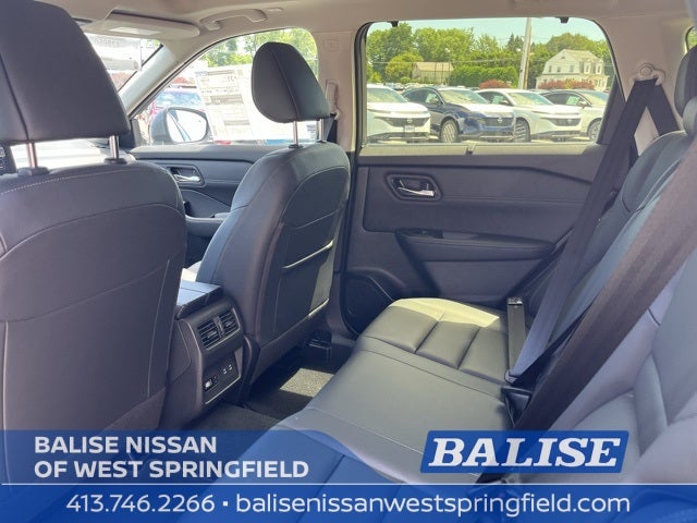 2025 Nissan Rogue SL