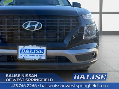 2025 Hyundai Venue SE
