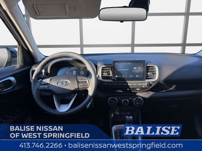 2025 Hyundai Venue SE