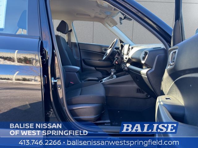 2025 Hyundai Venue SE