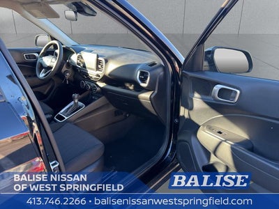 2025 Hyundai Venue SE