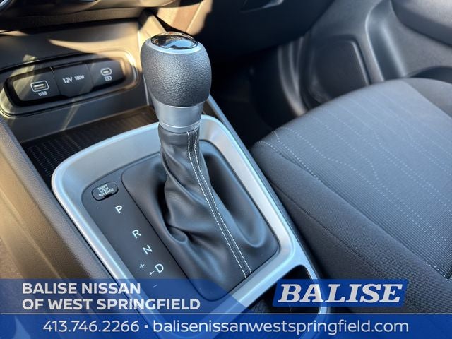 2025 Hyundai Venue SE