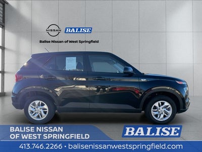 2025 Hyundai Venue SE