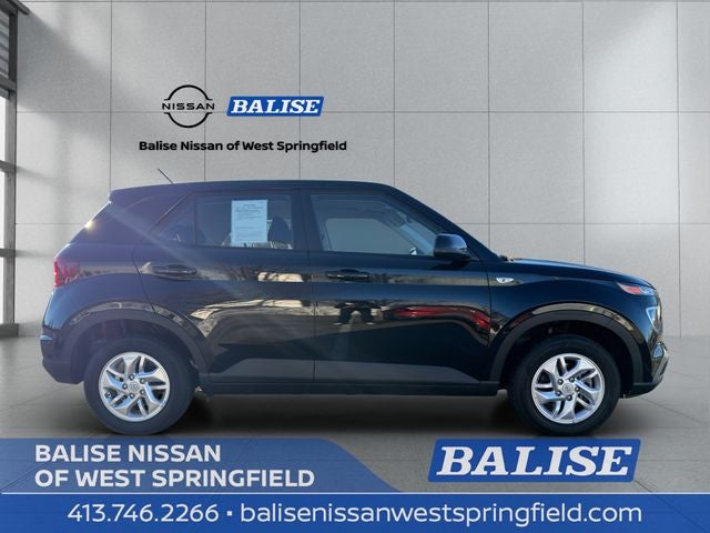 2025 Hyundai Venue SE