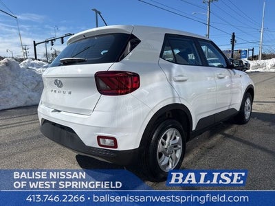 2026 Hyundai Venue SE